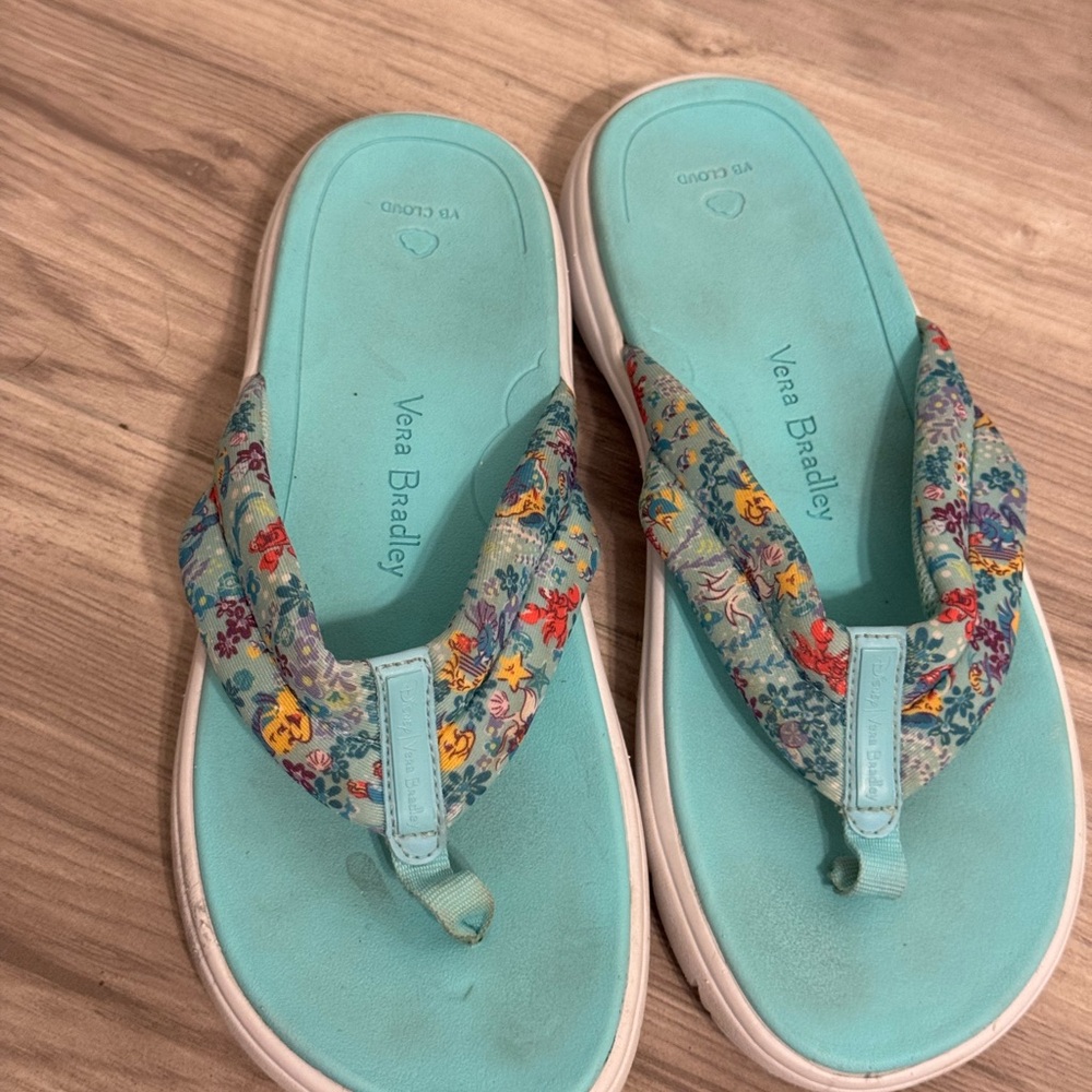 Disney Vera Bradley Little Mermaid Ariel Floral Ditsy  Cloud Sandal Flip Flop